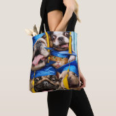 Hunde- und Katzen-Absolventen im Fotobooth Tasche (Von Nahem)