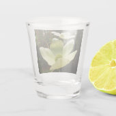 Hunde und Redwoods Schnapsglas (Rückseite)