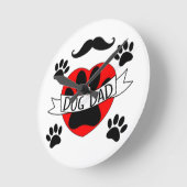 Hunde Vater Paw und Rotes Herz Zeichnend Runde Wanduhr (Winkel)