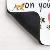 Hunde Verließ Pawprints auf unseren Herzen mit dem Mousepad (Ecke)