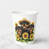 Hunde von Rottweiler, umgeben von Sonnenblumen Pappbecher (Rückseite)