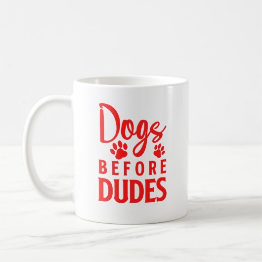 Hunde vor Typen - rotes Design Kaffeetasse (Links)