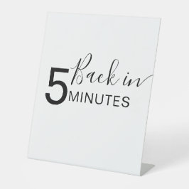 Hunde wachsen in 5 Minuten zurück Sockelschild