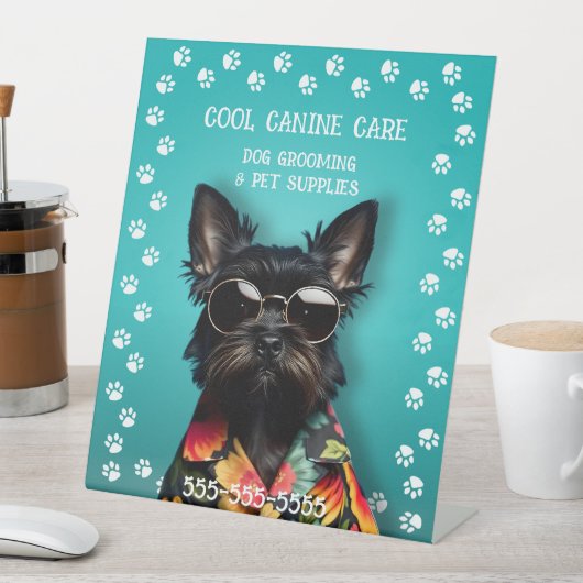 Hunde wachsen sockelschild (In Situ)