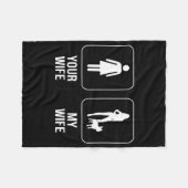 Hundegeschenk | Deine Ehefrau - Meine Ehefrau Fran Fleecedecke (Vorderseite (Horizontal))