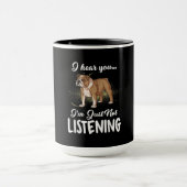 Hundegeschenk| Englischer Bulldog, den ich höre, d Tasse (Zentrum)