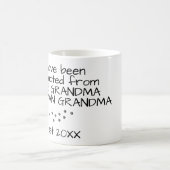 Hundegroßmutter zur menschlichen Großmutter Kaffeetasse (Mittel)