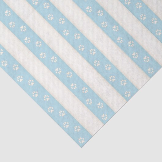 Hundepapierdrucke auf blassblauem und antikem weiß seidenpapier (Ausschnitt)