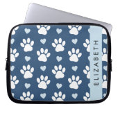 Hundepaws, weiße Paws, blaue Herzen, Ihr Name Laptopschutzhülle (Vorderseite)