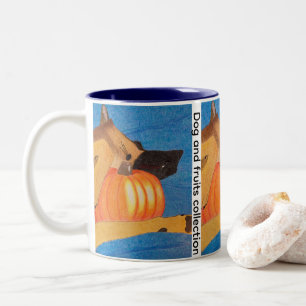 Hundepfoten und Kürbis Zweifarben-Kaffeetasse Zweifarbige Tasse