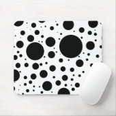 Hunderte von den schwarzen Flecken und von den Mousepad (Mit Mouse)
