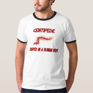Hundertfüßer eingeschlossen in einem menschliche T-Shirt
