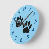 Hundeschalter druckt auf Baby Blue Round Clock Runde Wanduhr (Winkel)