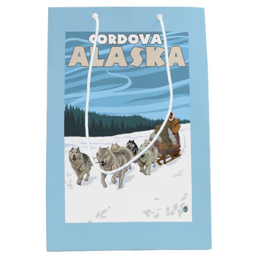 HundeSledding Szene - Cordova, Alaska Mittlere Geschenktüte (Vorderseite)