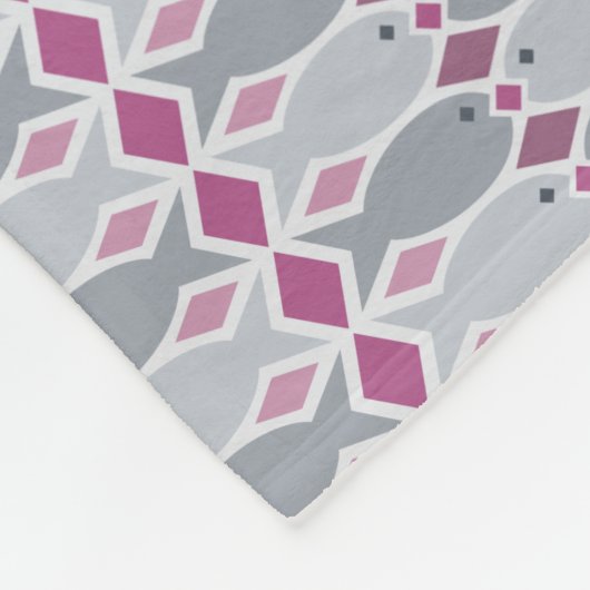Hungerfisch Graues und rosa Muster Fleece Blanket (Ecke)
