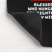 Hungrig schnapp dir eine Schriftstelle Lustiger Ch Mousepad (Ecke)