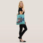 Hungrige lustige Piranha Cartoon Illustration Tasche (Am Model)