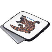 Hungriges Goldmonster-Eidechsen-Cartoon Laptopschutzhülle (Vorne Knopf)