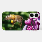Hungry Honey Bee and Lilacs Case-Mate iPhone Hülle (Rückseite (Horizontal))