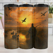 Hunter auf Sunset Marsh mit Enten Thermosbecher