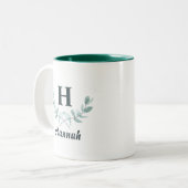 Hunter Green Eucalyptus Leaf Mit Monogramm Zweifarbige Tasse (Vorderseite Links)