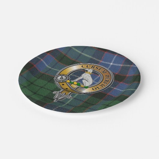 Hunter Tartan & Abzeichen Pappteller (Schrägansicht)