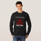 Hunting deer since 2010 T-Shirt (Vorne ganz)