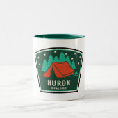 Huron National Forest Camping Zweifarbige Tasse (Mittel)