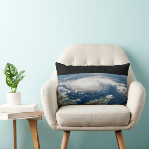 Hurrikan Dorian über dem Atlantischen Ozean. Lendenkissen