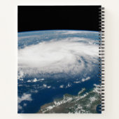 Hurrikan Dorian über dem Atlantischen Ozean. Notizblock (Rückseite)