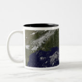 Hurrikan Earl 4 Zweifarbige Tasse (Links)