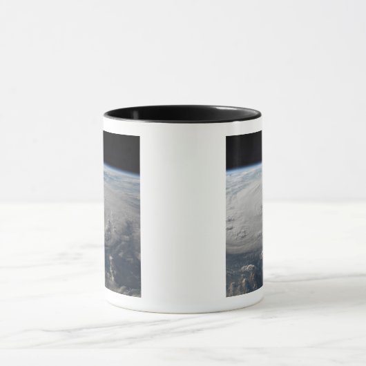 Hurrikan Felix 4 Tasse (Zentrum)