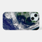 Hurrikan Frances auf einer teilweisen Erde. iPhone 15 Hülle (Rückseite (Horizontal))