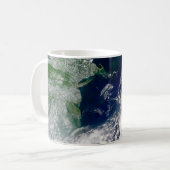 Hurrikan Frances auf einer teilweisen Erde. Kaffeetasse (Vorderseite Links)