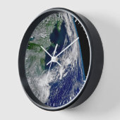 Hurrikan Frances auf einer teilweisen Erde. Uhr (Winkel)