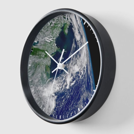Hurrikan Frances auf einer teilweisen Erde. Uhr (Winkel)