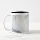 Hurrikan Gordon 2 Zweifarbige Tasse (Links)