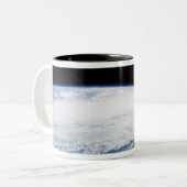 Hurrikan Ophelia Zweifarbige Tasse (Vorderseite Links)