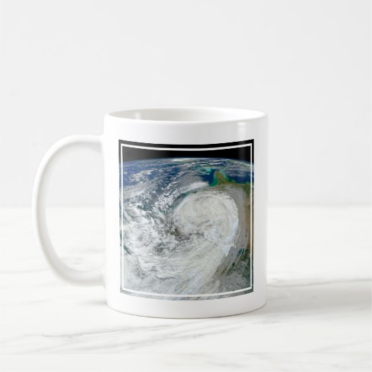 Hurrikan Sandy an der Ostküste der USA. 3 Kaffeetasse (Links)