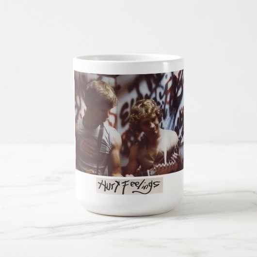 Hurt Feelings classic mug Kaffeetasse (Mittel)