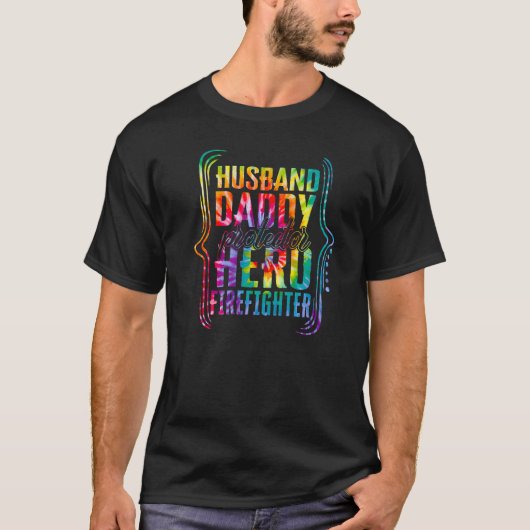Husband Daddy Protector Hero Firefighter Gefärbte  T-Shirt (Vorderseite)
