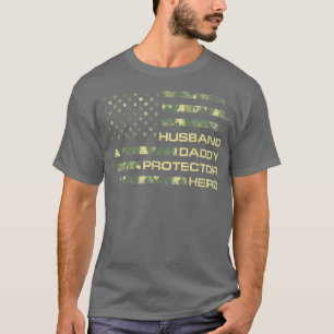 Husband Daddy Protector Hero Happy Vatertag Fl. T-Shirt