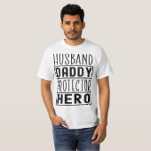 Husband Daddy Protector Hero Veteran Vater Funny T-Shirt (Vorne ganz)