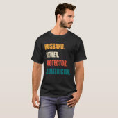 Husband Father Protector Pediatrician T-Shirt (Vorne ganz)