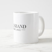 Husband gegründet 2025 Jumbo-Tasse (Vorderseite Rechts)