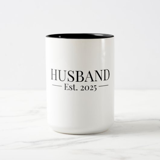Husband gegründet 2025 zweifarbige tasse (Mittel)