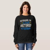 Husband of a Hot Retired Veterinary Sweatshirt (Vorne ganz)