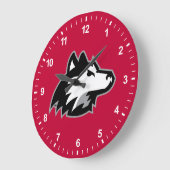 Huskies im Norden Illinois Große Wanduhr (Winkel)