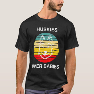 Huskies über Söhne und Töchter Kinderloser Hund T-Shirt