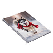 Husky trägt einen roten Winterskarf Notizblock (Rechte Seite)